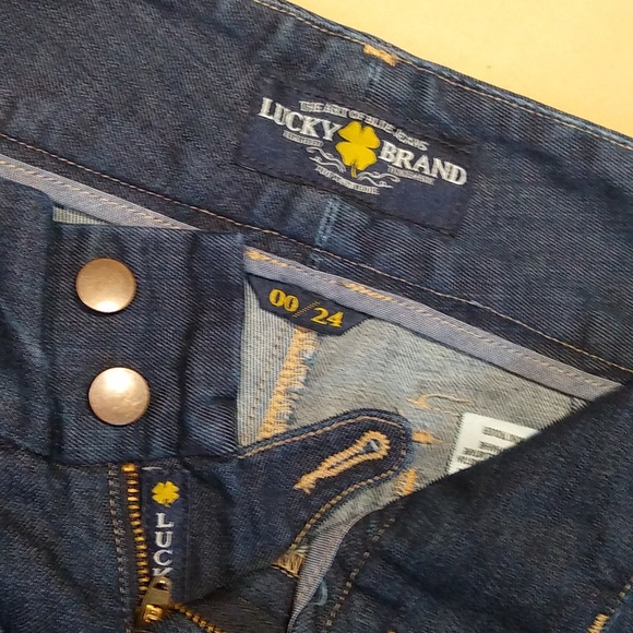 Lucky Brand – Blue – 00/24 – Flare – Mid Rise - Picture 8 of 9